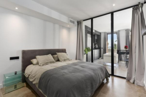 CT 302 - Faro's Puerto Banus Boutique Apartment